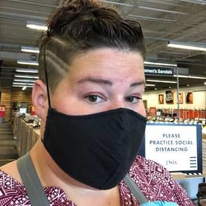 Meet your Posher, Crystal